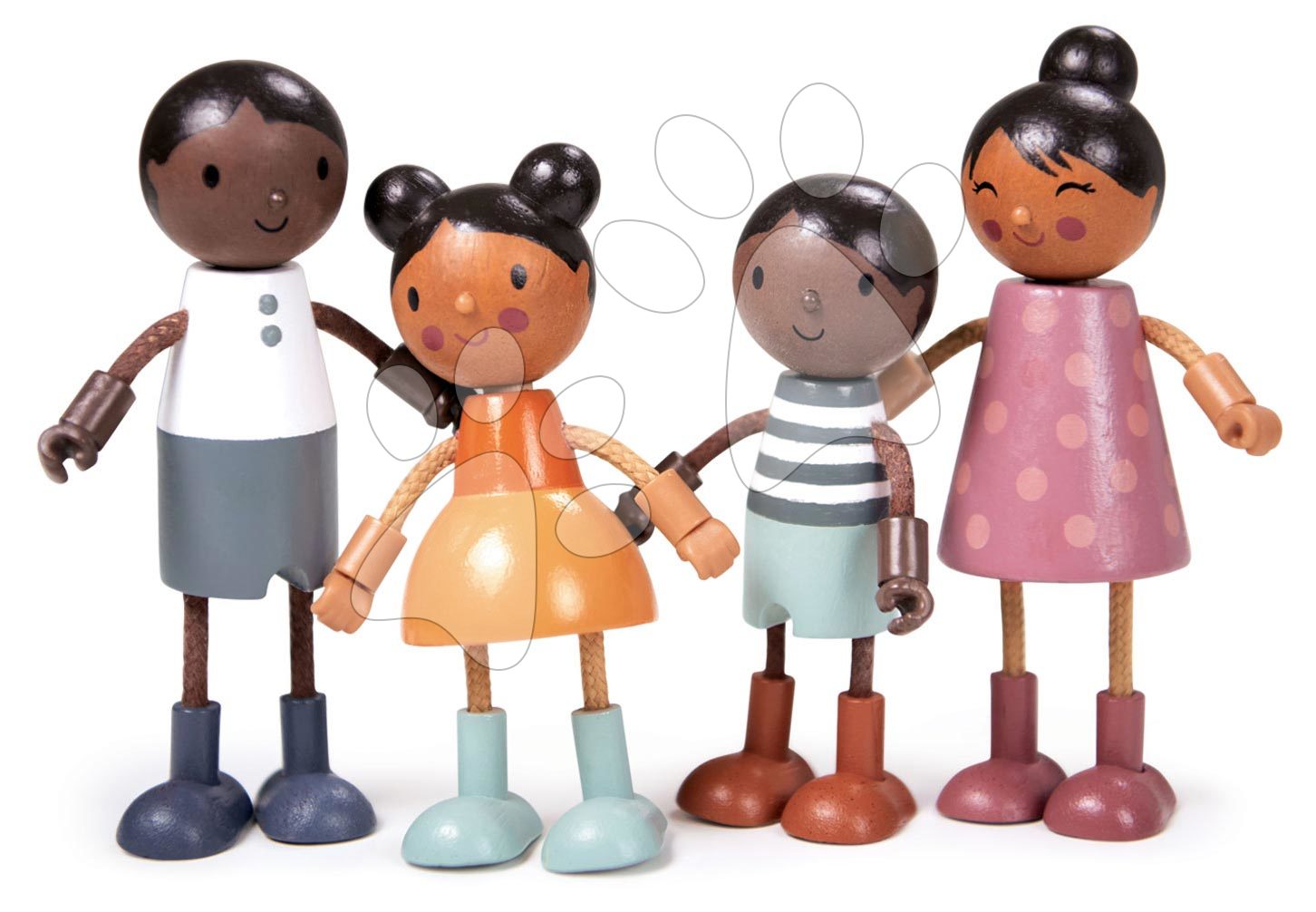 Fa multikulturális család Humming Bird Doll Family Tender Leaf Toys 4 figura mozgatható testrészekkel