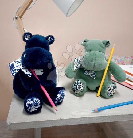 Juguetes de peluche | Página 12 - Peluche de hipopótamo con pañuelo Hippo Bandana Navy Blue Histoire d’ Ours_1