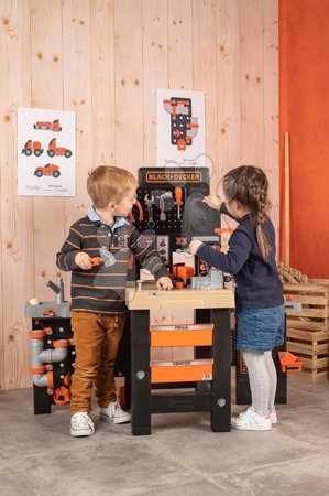 Atelier pour enfants - Table de travail à trois volets Black&Decker Mega Center et camion Smoby - 22