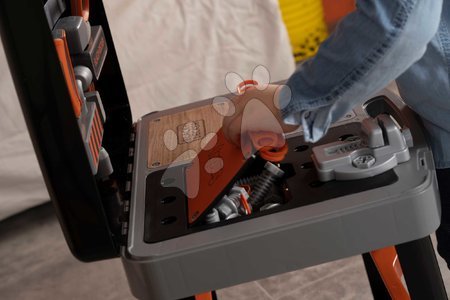 Barkácsolás, szerszámok - Szerelőműhely kofferben 2in1 Bricolo Smart Workbench Black&Decker Smoby_1