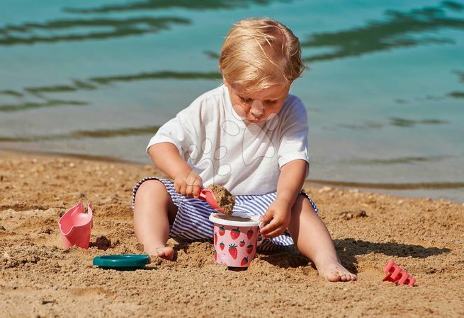 Sand buckets - Strawberry Bucket Beach Set with Watering Can Écoiffier - 3