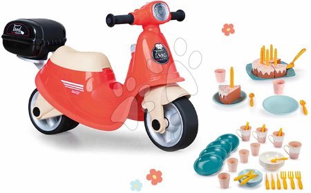 Toys for children from 1 to 2 years - Set odrážadlo Donáška jedla a torta Scooter Food Express Smoby