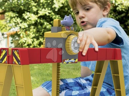 Cabanes avec toboggan aquatique - maison des amis Smoby - 13