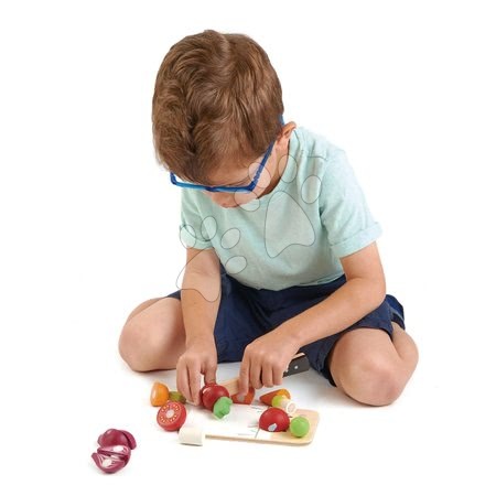 Dřevěné kuchyňky - Dřevěné prkýnko se zeleninou Mini Chef Chopping Board Tender Leaf Toys - 3