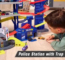 Garage playsets - Garáž s motorizovaným výťahom 6 poschodová Super Chase Center Majorette so zvukom a svetlom elektronický vláčik a 5 autíčok od 5 rokov MJ2059988_2