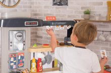 Kuchyňky pro děti sety - Set restaurace s elektronickou kuchyňkou Chef Corner Restaurant Smoby s kočárkem pro dvě panenky DeLuxe Maxi Cosi&Quinny Grey_58