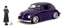 Modelos - Cochecito Volkswagen Beetle Hollywood Rides Jada caja metálica con puertas abatibles y figura de Wednesday 1:24_1