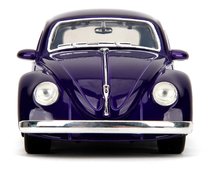 Modely - Autíčko Volkswagen Beetle Hollywood Rides Jada kovové s otvárateľnými dverami a figúrkou Wednesday 1:24 JA3255076_1