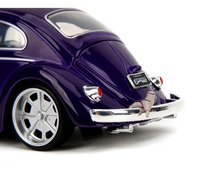 Modely - Autko Volkswagen Beetle Hollywood Rides Jada metalowe z otwieranymi drzwiami i figurką Wednesday 1:24_10