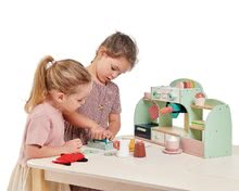 Drevené kuchynky - Drevená kaviareň Vtáčie hniezdo Bird's Nest Café Tender Leaf Toys s vypracovanými doplnkami a nálepkami_3