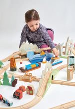Dřevěné vláčky a vláčkodráhy - Dřevěná vláčkodráha vysokohorská Mountain View Train Set Tender Leaf Toys cesta kolem světa přes města a hory 58 dílů a doplňky_35