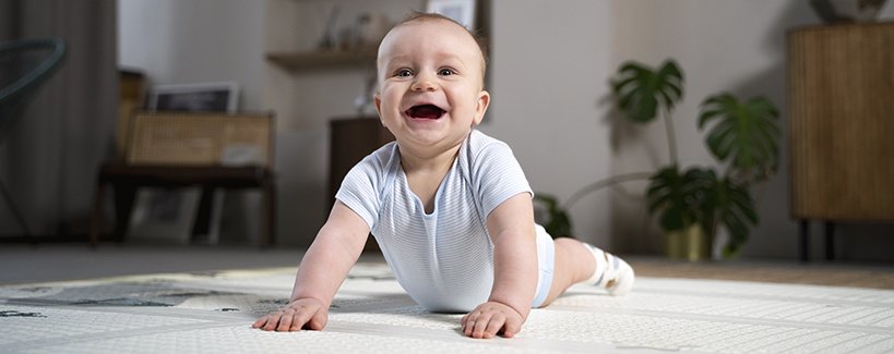 Mérföldkövek a baba életében: A születés utáni 25-32. hét